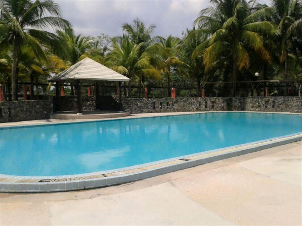 Pattaya Country Club & Resort Banpong Kültér fotó