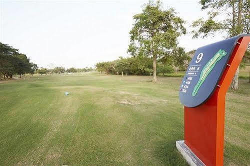 Pattaya Country Club & Resort Banpong Kültér fotó